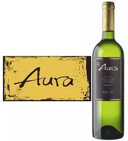 Disfruta del teatro y brinda con una copa de Aura en San Valentín