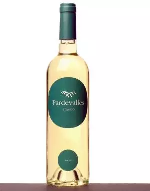 Un albarín gana a los prieto picudo en las notas de Peñín