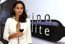 La bodega valenciana Cherubino Valsangiacomo lidera la venta nacional de vino en Japón