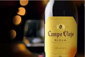 Campo Viejo, uno de los mejores vinos que mejor armoniza con la gastronomía inglesa