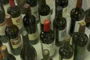 Delta Air Lines presenta la selección de vinos de 2013 para la clase BusinessElite