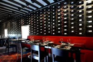 El Hotel Abadía Retuerta LeDomaine amplía su oferta gastronómica con un nuevo restaurante, La Vinoteca