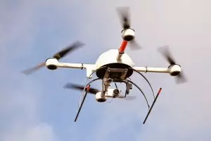Viñas del Vero innova y emplea drones en la vendimia de este año