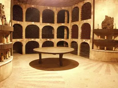 ¿Cuál es la bodega más grande del mundo?