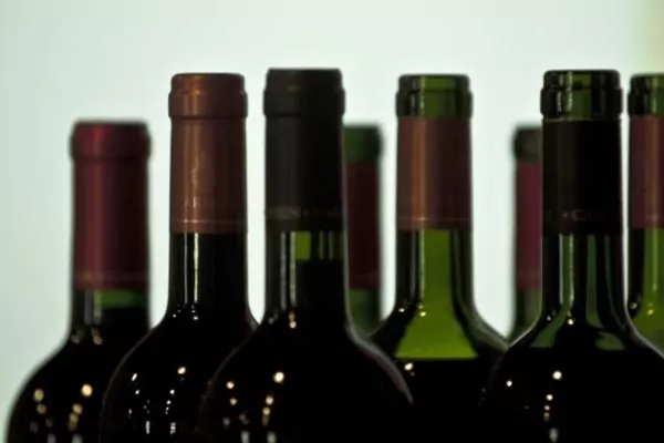 ¿Por qué la botella estandar de vino es de 750 ml?